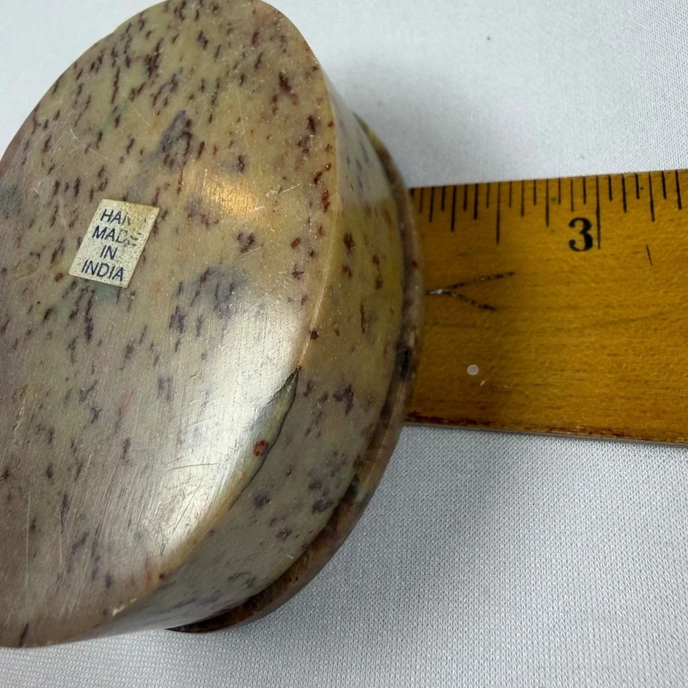 Vintage Hand Carved Soapstone Trinket Box‎ with Floral Inlay – Made in IndiaBoho